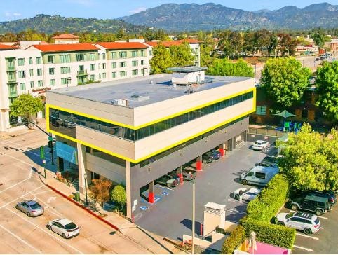 224 N Fair Oaks Ave Pasadena